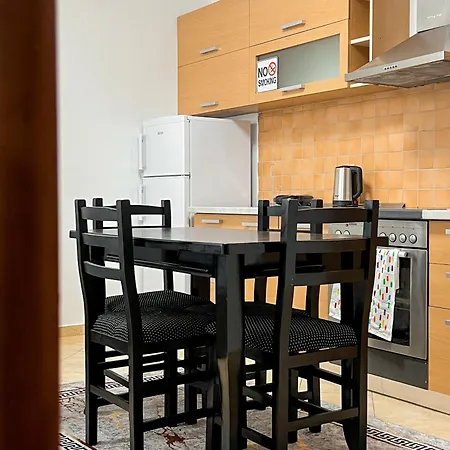Tirana City Stay Apartments Apartman