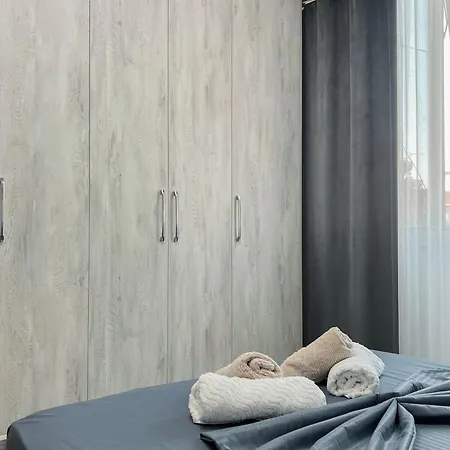 Lägenhet Tirana City Stay Apartments *