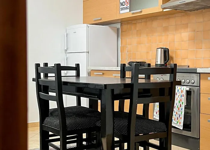 Tirana City Stay Apartments Lägenhet